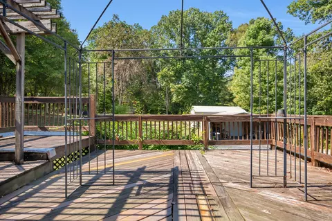 Exterior - 579 Murrell Rd, Dickson, TN 37055 photo 4 of 13