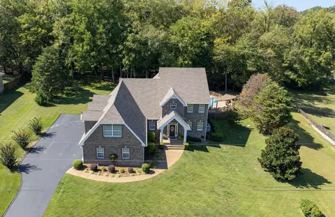 1804 Holden Ct, Spring Hill, TN 37174
