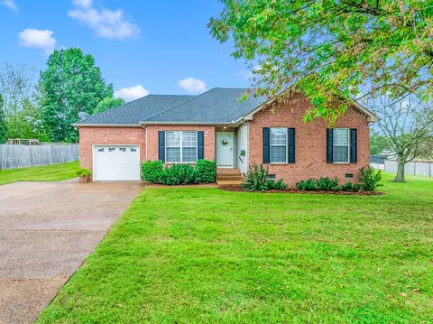 113 Megann Dr, Portland, TN 37148