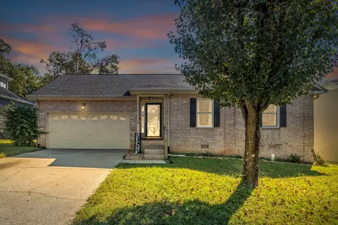3813 Round Rock Dr, Antioch, TN 37013