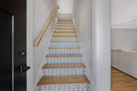 Entry Way - 4141 Premier Dr, Murfreesboro, TN 37128 photo 2 of 4