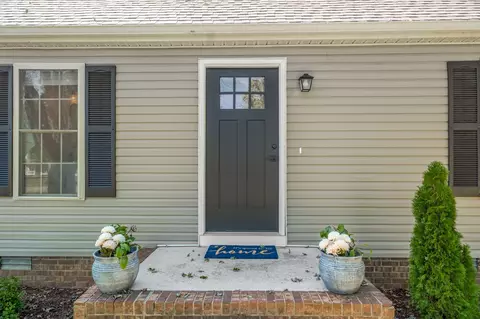 Entry Way - 4141 Premier Dr, Murfreesboro, TN 37128 photo 1 of 4