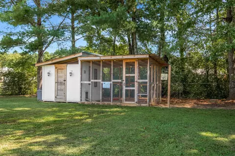 Exterior - 4141 Premier Dr, Murfreesboro, TN 37128 photo 6 of 9