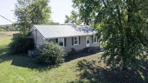 1039 Quail Meadow Dr, Lebanon, TN 37090