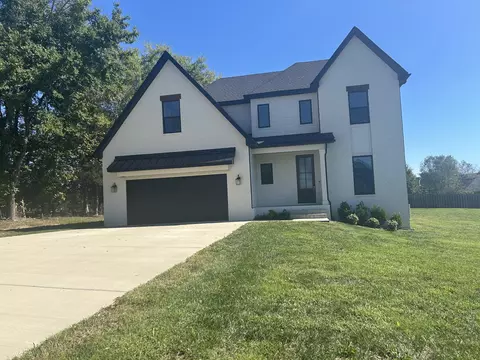1591 Clay Hills Dr, Clarksville, TN 37043