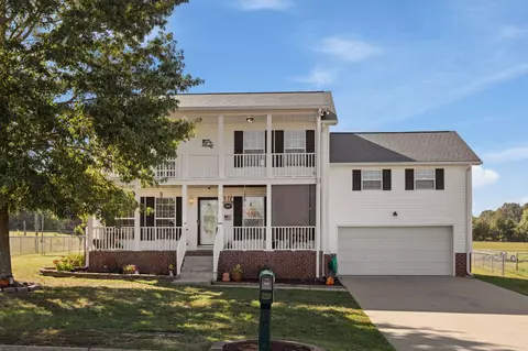 1086 Jason Cir, Ashland City, TN 37015