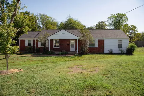 170 Hillcrest Dr, Gallatin, TN 37066