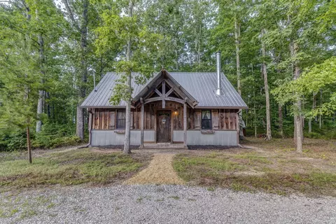 494 Sourwood Trl, Rising Fawn, GA 30738