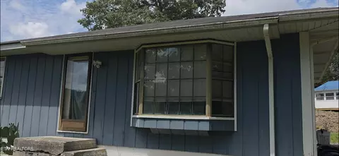 442 Oak Cir, Oliver Springs, TN 37840