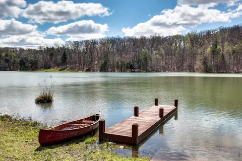 101 Chestnut Hollow Trl, Mcminnville, TN 37110