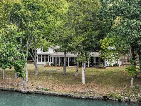 1120 Gay Winds Dr, Mount Juliet, TN 37122