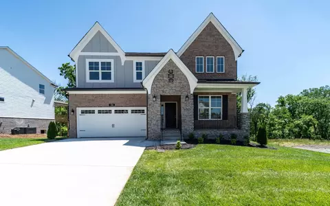 156 John T Alexander Blvd, Hendersonville, TN 37075