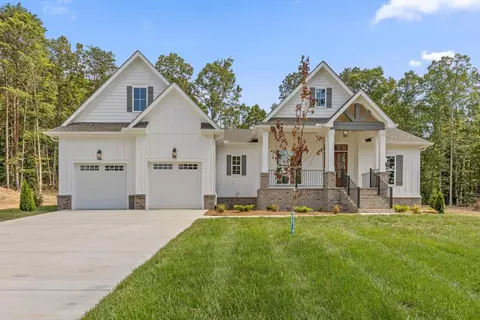3009 Poe Rd, Soddy Daisy, TN 37379