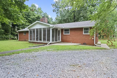 Exterior - 7956 Bethlehem Rd, Springfield, TN 37172 photo 3 of 6