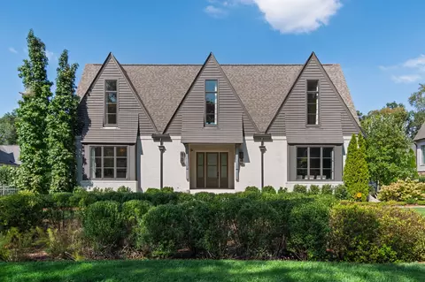 3960 Woodlawn Dr, Nashville, TN 37205