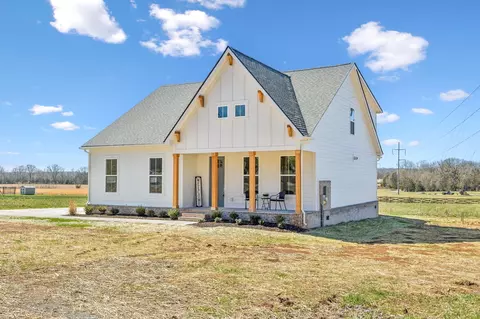 1894 Hamilton Chambers Rd, Lebanon, TN 37087