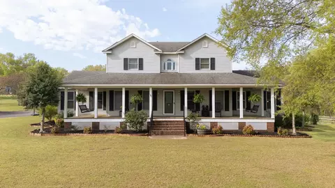 589 Cove Ln, Savannah, TN 38372