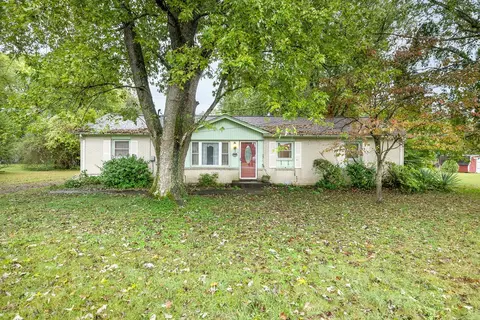 1465 Old Farmington Rd, Lewisburg, TN 37091
