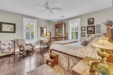 Bedroom - 401 E Main St, Murfreesboro, TN 37130 photo 6 of 8
