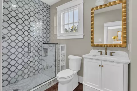 Bath - 401 E Main St, Murfreesboro, TN 37130 photo 4 of 5