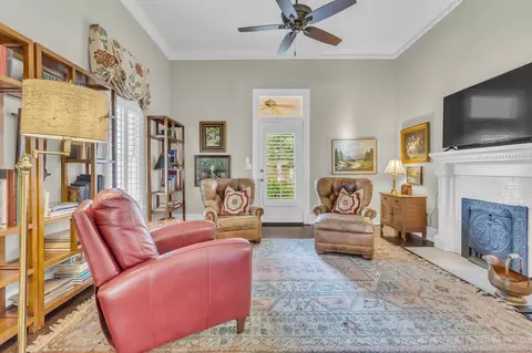 Living - 401 E Main St, Murfreesboro, TN 37130 photo 3 of 8