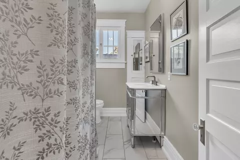 Bath - 401 E Main St, Murfreesboro, TN 37130 photo 5 of 5