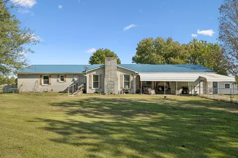 564 Hodges Rd, Smithville, TN 37166