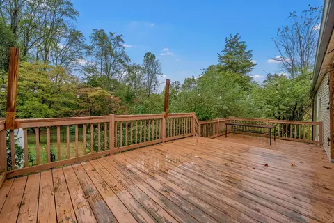 Exterior - 2938 Highway 48, Cunningham, TN 37052 photo 9 of 12
