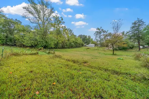 Exterior - 2938 Highway 48, Cunningham, TN 37052 photo 7 of 12