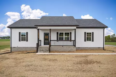 706 Black Oak Rd, Sparta, TN 38583