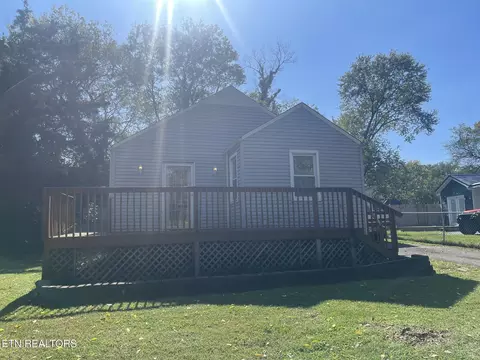 3970 Greenleaf Ave, Knoxville, TN 37919