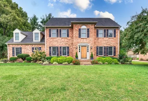 5909 Manor Pl, Brentwood, TN 37027
