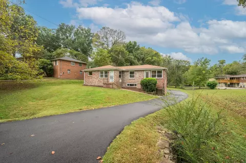 4915 Darlington Dr, Nashville, TN 37211