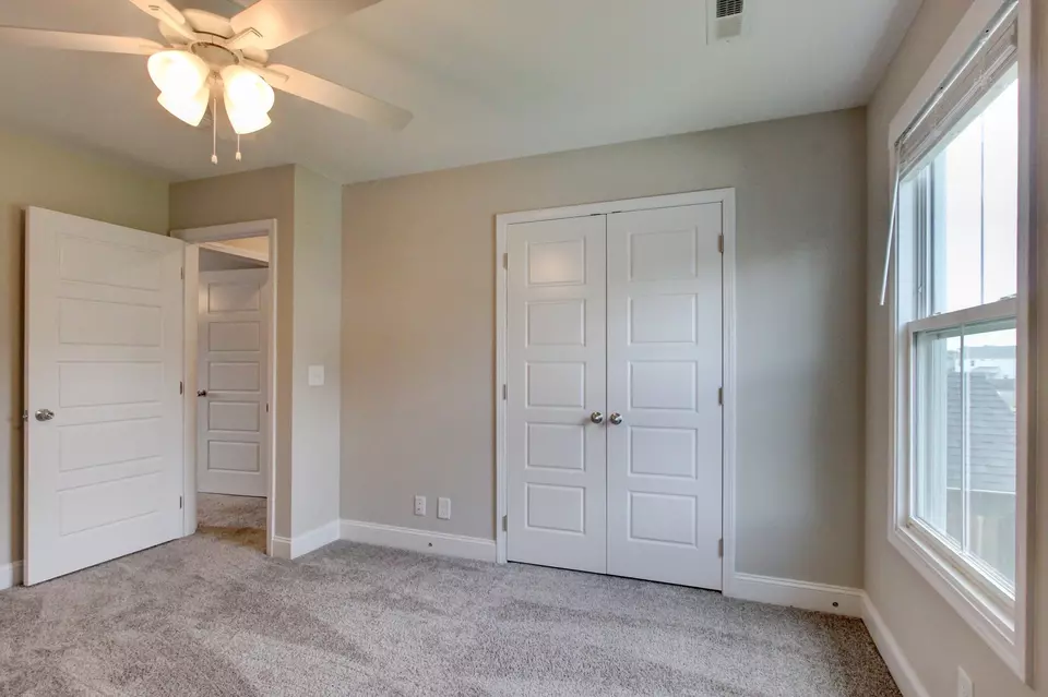 Bedroom - 231 King Rd, Clarksville, TN 37042 photo 10 of 10