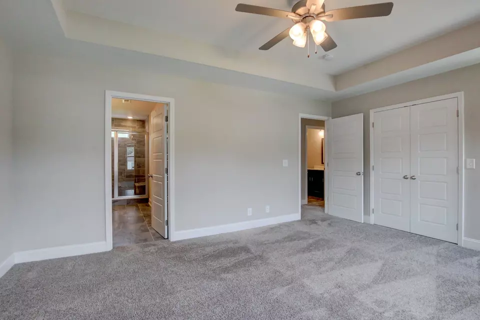 Bedroom - 231 King Rd, Clarksville, TN 37042 photo 3 of 10