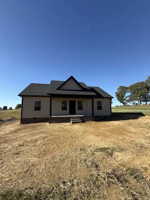 4827 Akersville Rd, Lafayette, TN 37083