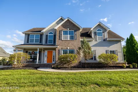 2614 Daventry Dr, Maryville, TN 37804