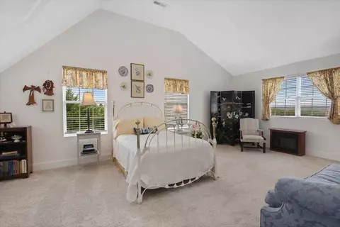 Bedroom - 9857 Caseview Dr, Harrison, TN 37341 photo 5 of 6