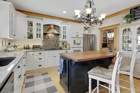 Kitchen - 9857 Caseview Dr, Harrison, TN 37341 photo 3 of 3