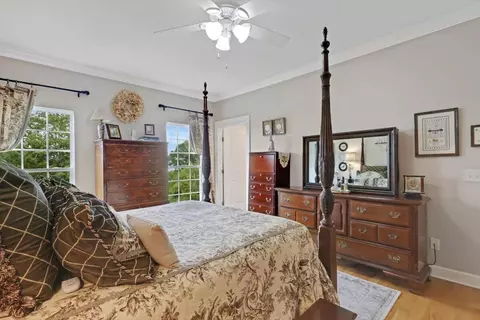 Bedroom - 9857 Caseview Dr, Harrison, TN 37341 photo 2 of 6