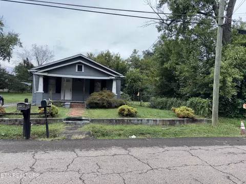 1139 Massachusetts Ave, Knoxville, TN 37921