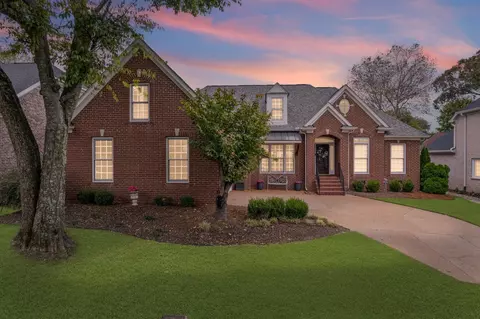 4720 Sterling Cross, Nashville, TN 37211