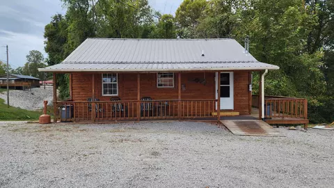 315 Bill Hunter Rd # A, Celina, TN 38551