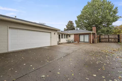 2705 Shadow Ln, Nashville, TN 37216
