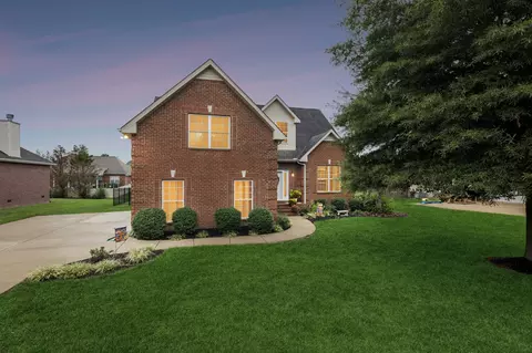 1341 Sam Houston Ave, Murfreesboro, TN 37129