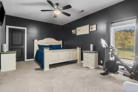 Bedroom - 3950 Budds Creek Rd, Cunningham, TN 37052 photo 1 of 4