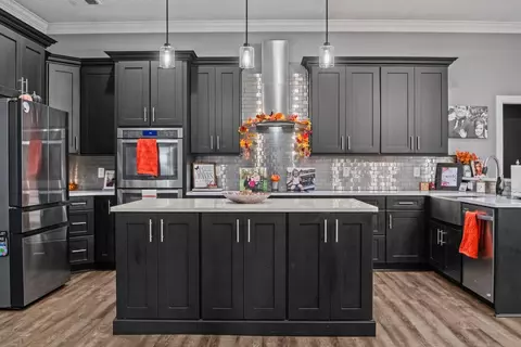 Kitchen - 3950 Budds Creek Rd, Cunningham, TN 37052 photo 1 of 7