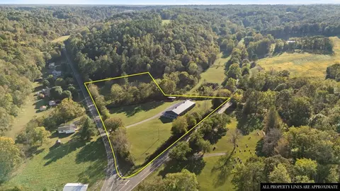 Other - 3950 Budds Creek Rd, Cunningham, TN 37052 photo 21 of 23