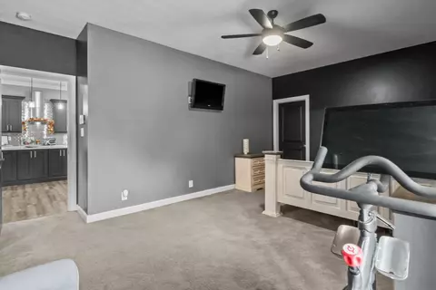 Bedroom - 3950 Budds Creek Rd, Cunningham, TN 37052 photo 2 of 4