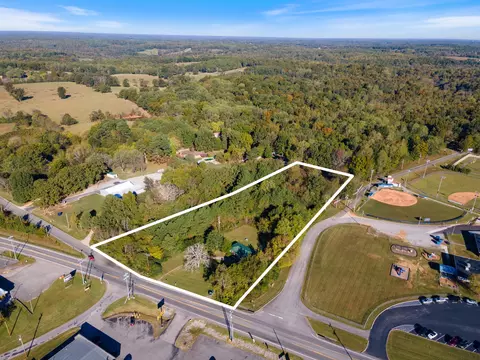 5155 Highway 100, Lyles, TN 37098